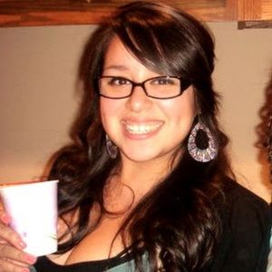 Meet your Posher, Alejandra